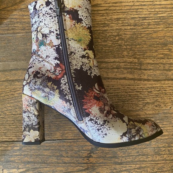 Matisse La Brea Bootie 7 - Picture 3 of 6